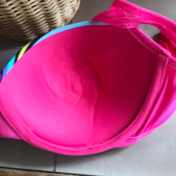 Josie by Natori bra‎ 34C - Picture 4 of 5